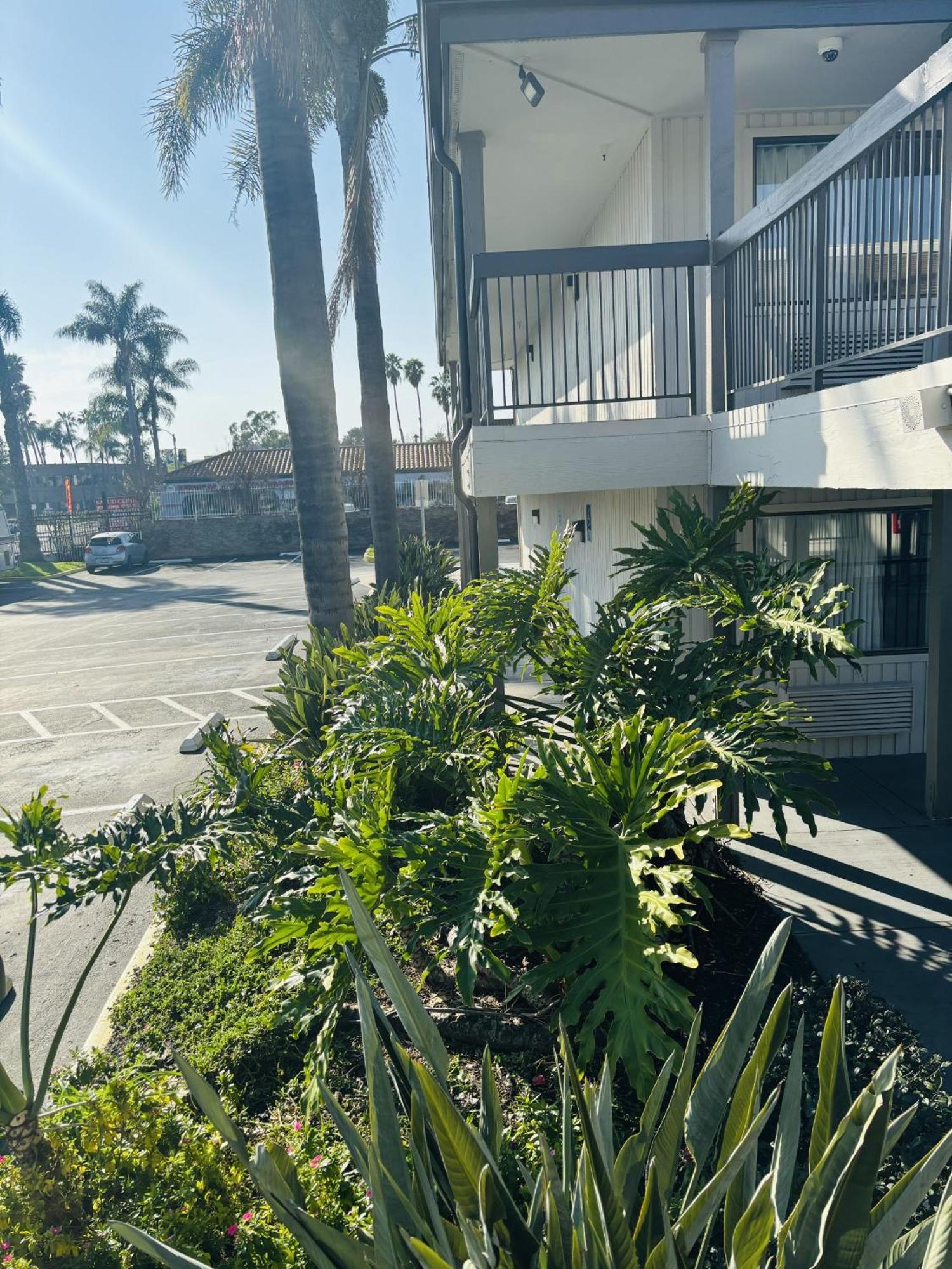 Motel 6-Santa Ana, Ca ภายนอก รูปภาพ