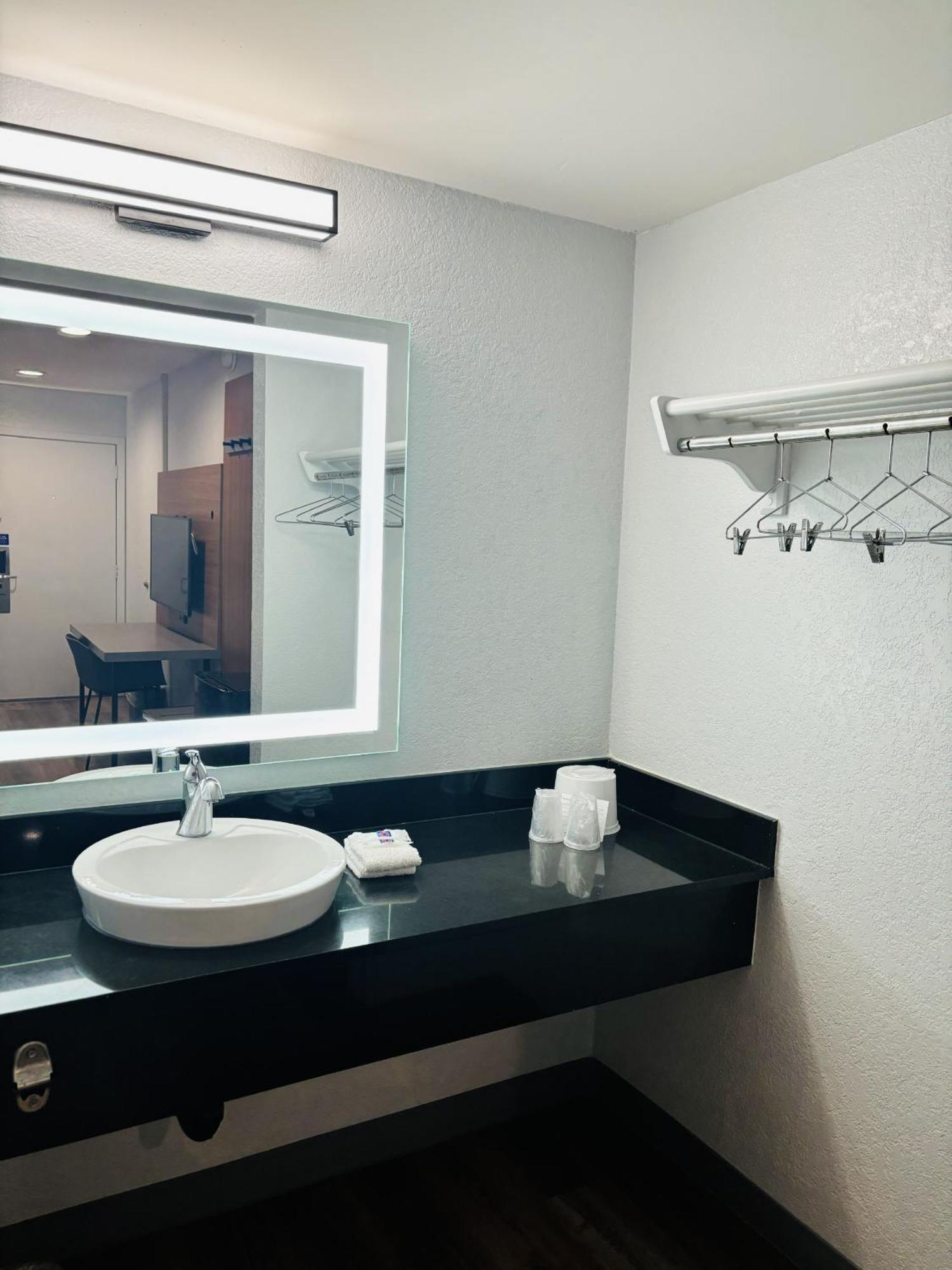Motel 6-Santa Ana, Ca ภายนอก รูปภาพ