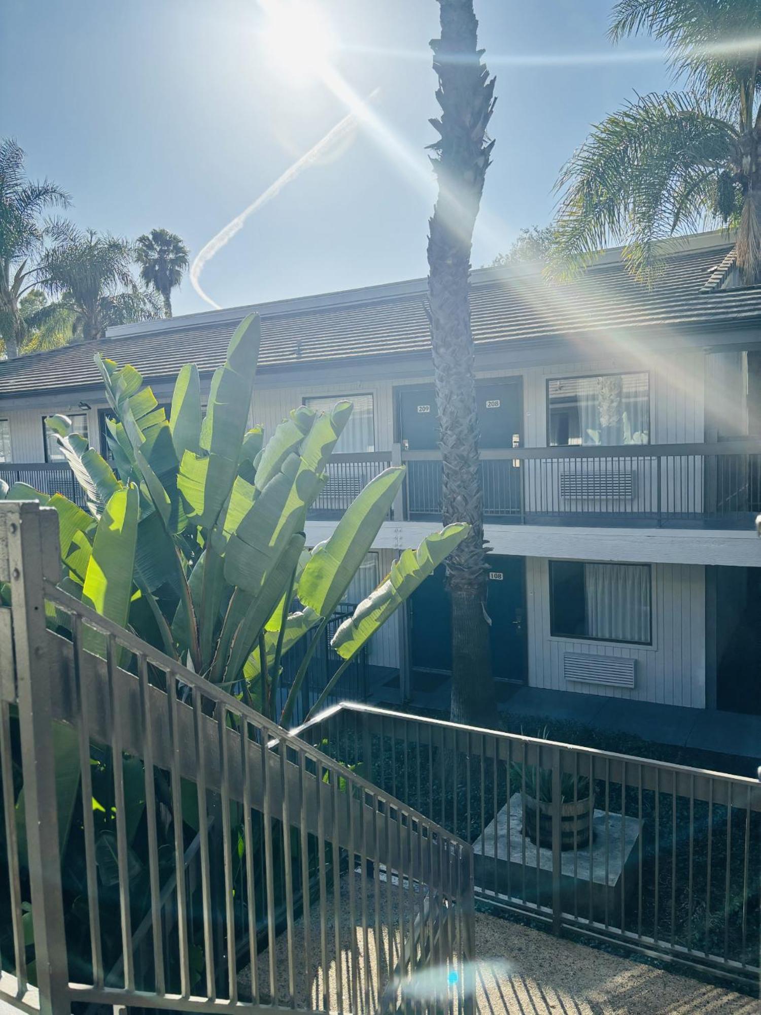 Motel 6-Santa Ana, Ca ภายนอก รูปภาพ