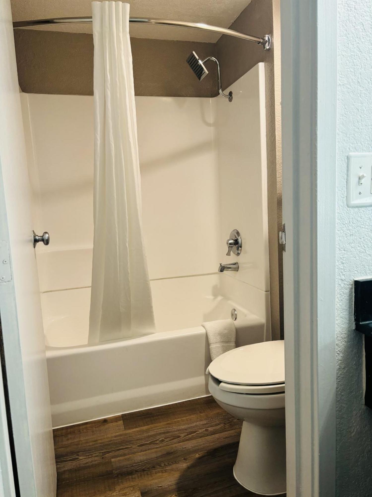 Motel 6-Santa Ana, Ca ภายนอก รูปภาพ
