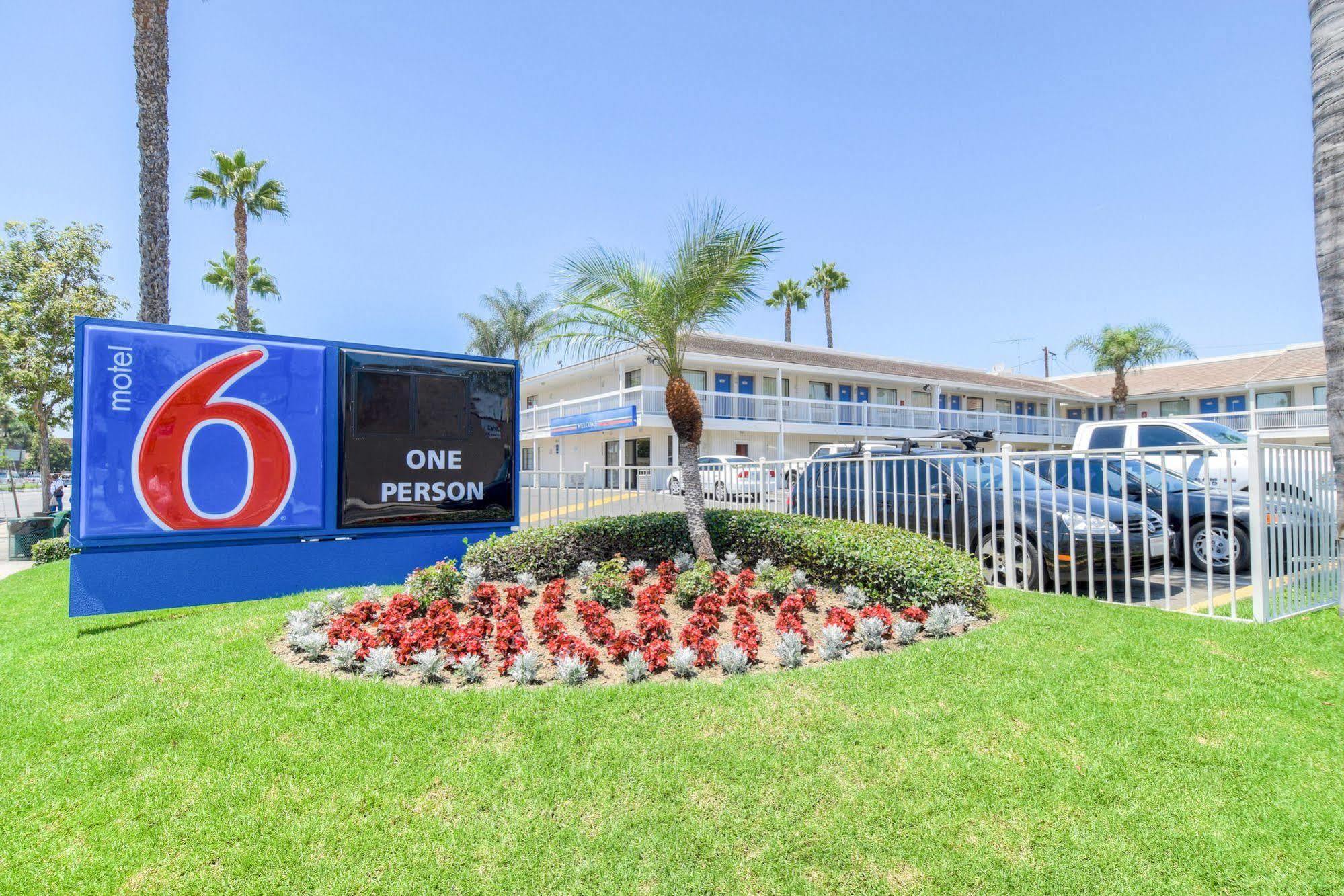 Motel 6-Santa Ana, Ca ภายนอก รูปภาพ